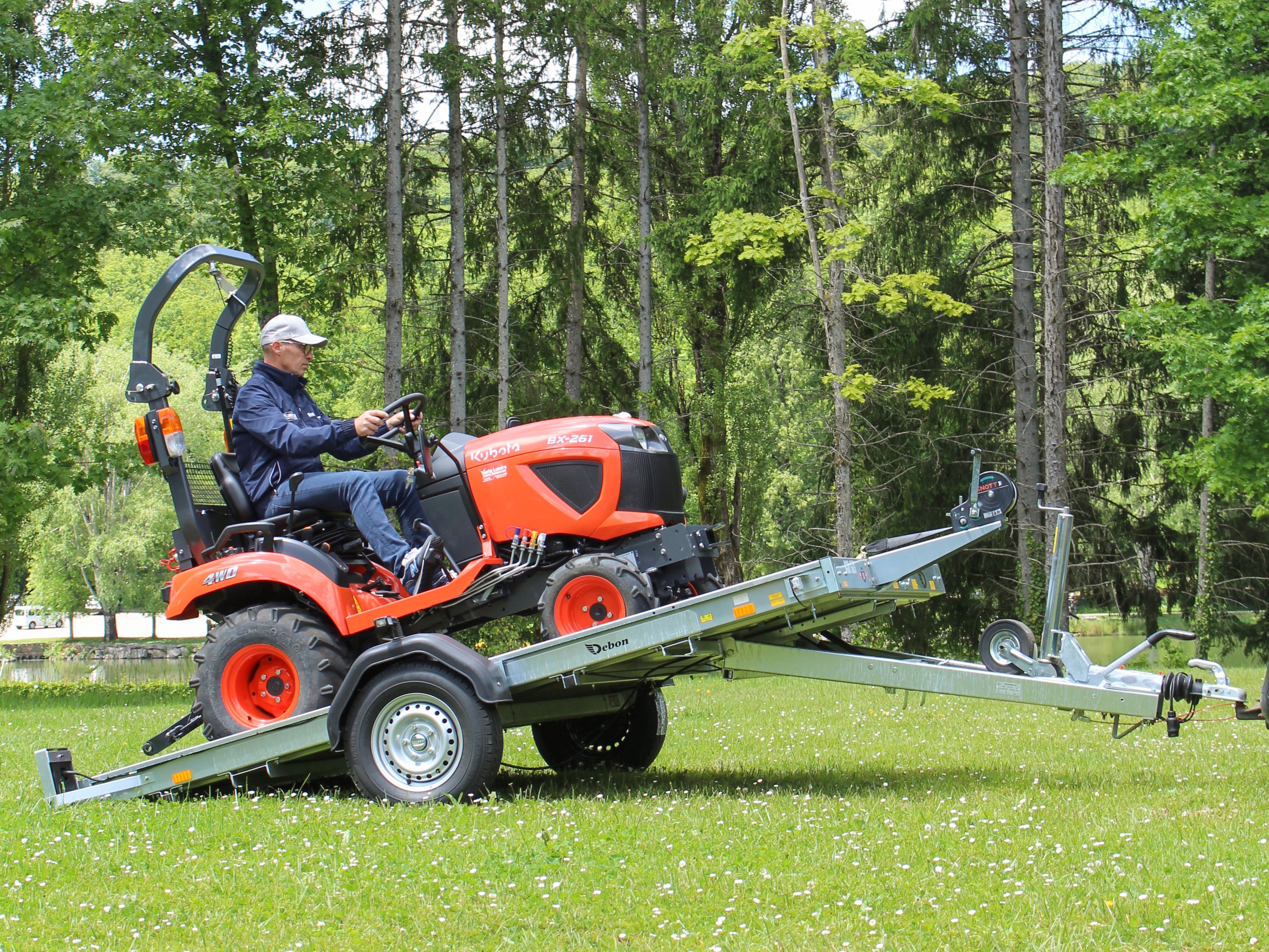 DEBON ROADSTER PLATFORM_85